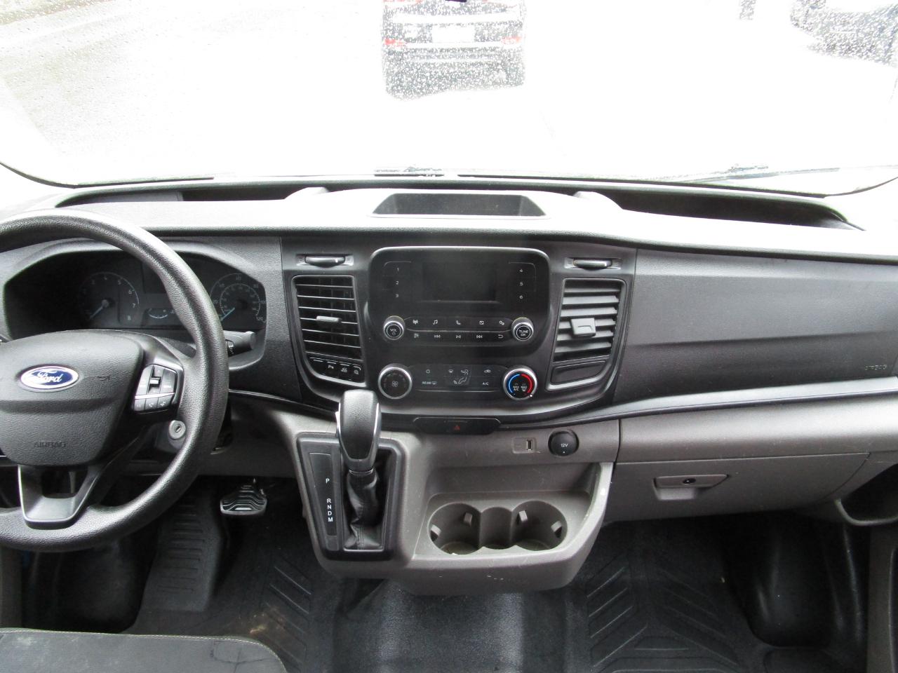 Ford Transit Passenger Wagon T-350 148" Med Roof XLT RWD 2023
