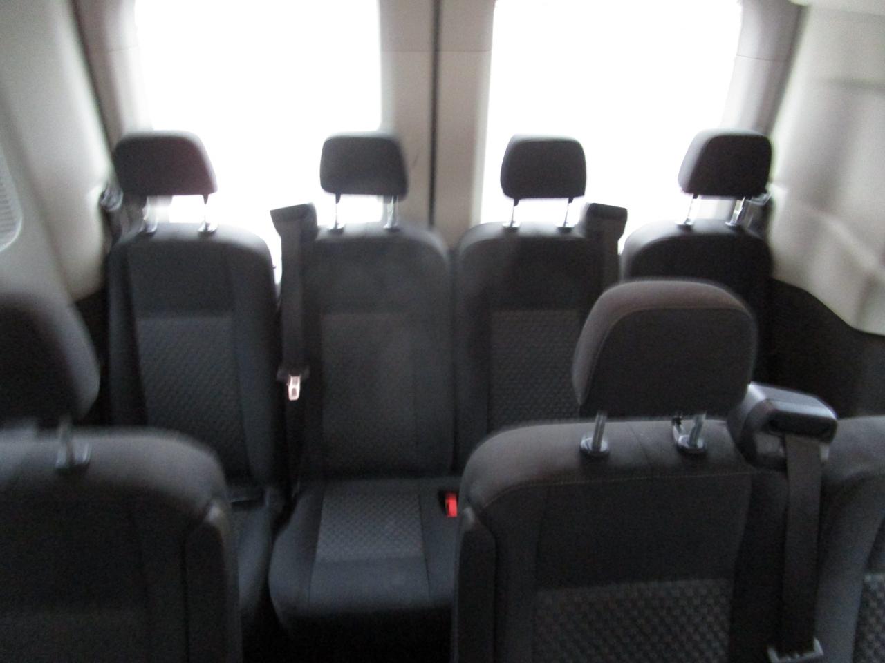 Ford Transit Passenger Wagon T-350 148" Med Roof XLT RWD 2023