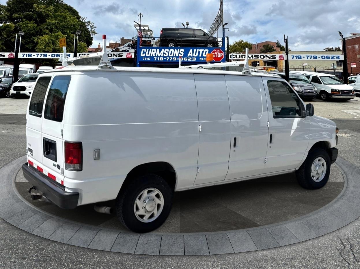 Ford Econoline Cargo Van E-350 2014