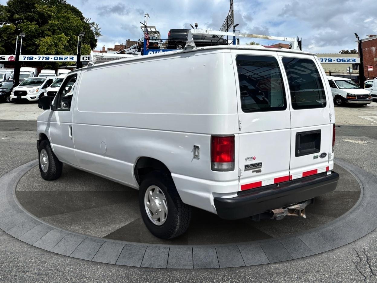 Ford Econoline Cargo Van E-350 2014