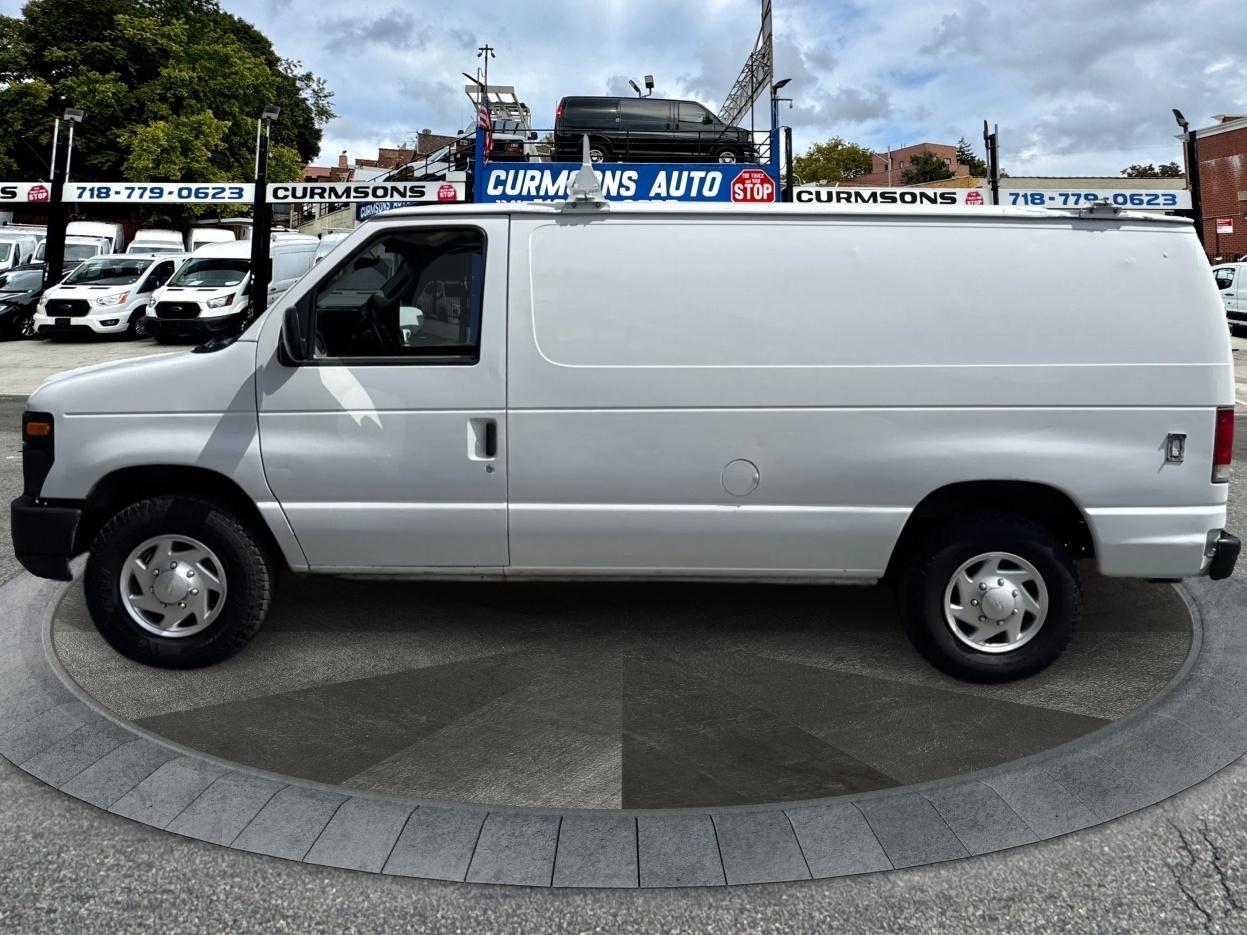 Ford Econoline Cargo Van E-350 2014