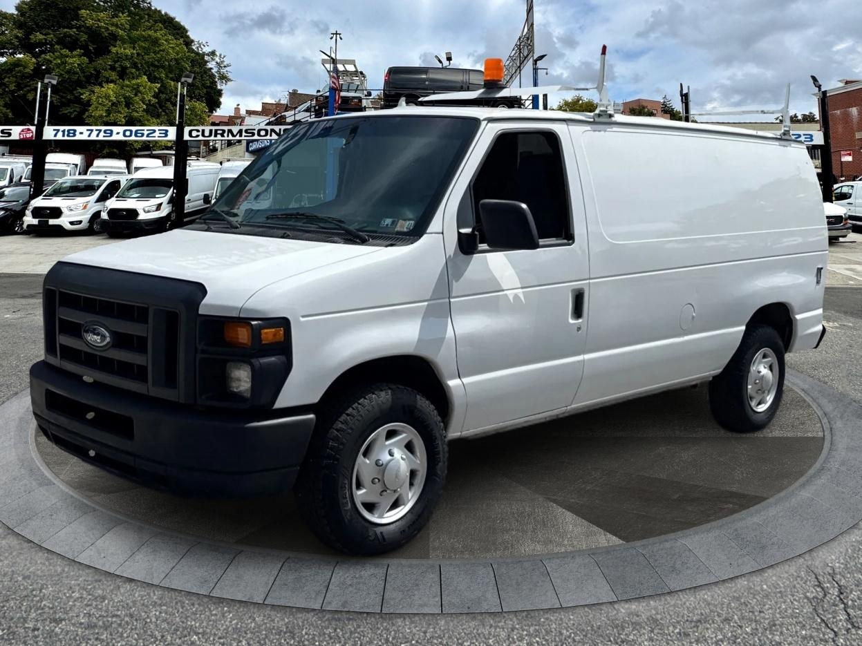 Ford Econoline Cargo Van E-350 2014