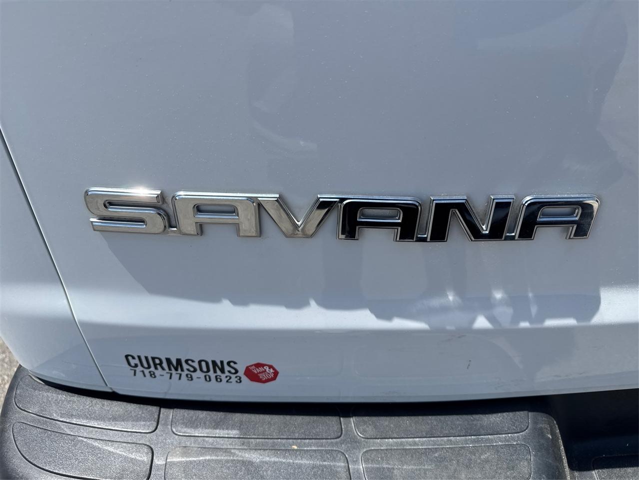 GMC Savana Passenger RWD 3500 155" LS w/1LS 2017