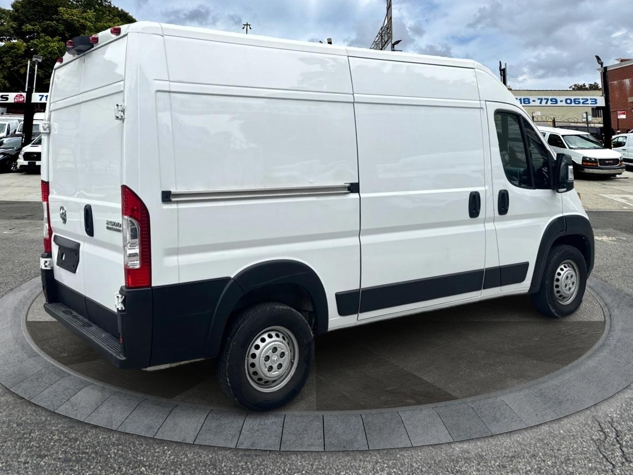 RAM ProMaster Cargo Van Tradesman 2500 High Roof 136" WB w/Pass Seat 2024