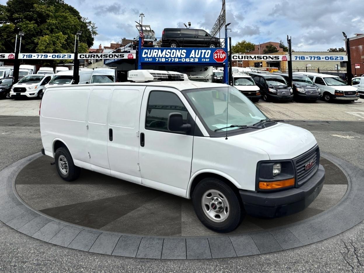 2015 GMC Savana Cargo Van RWD 3500 155"