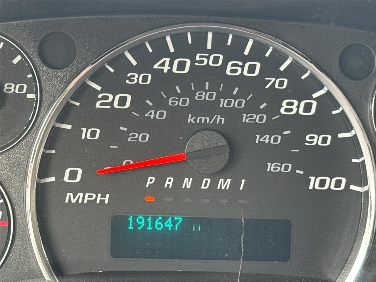 GMC Savana Cargo Van RWD 3500 155" 2015