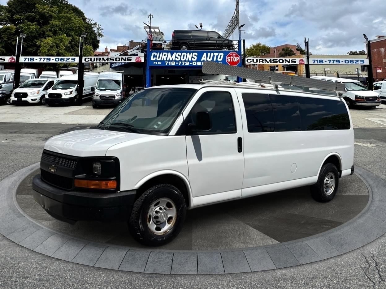 Chevrolet Express Cargo Van RWD 3500 155" 2016