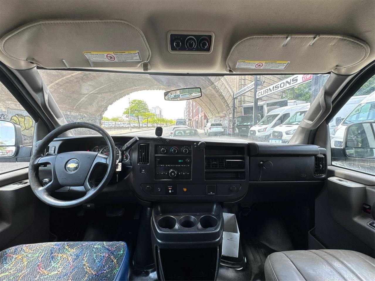 Chevrolet Express Cargo Van RWD 3500 155" 2016