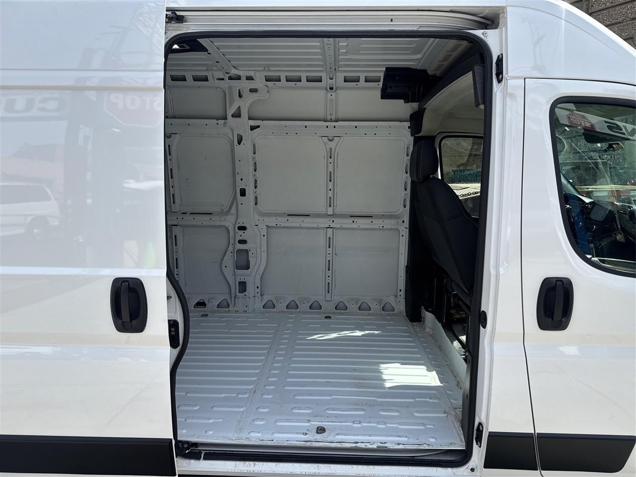 RAM ProMaster Cargo Van Tradesman 2500 High Roof 159" WB w/Pass Seat 2024