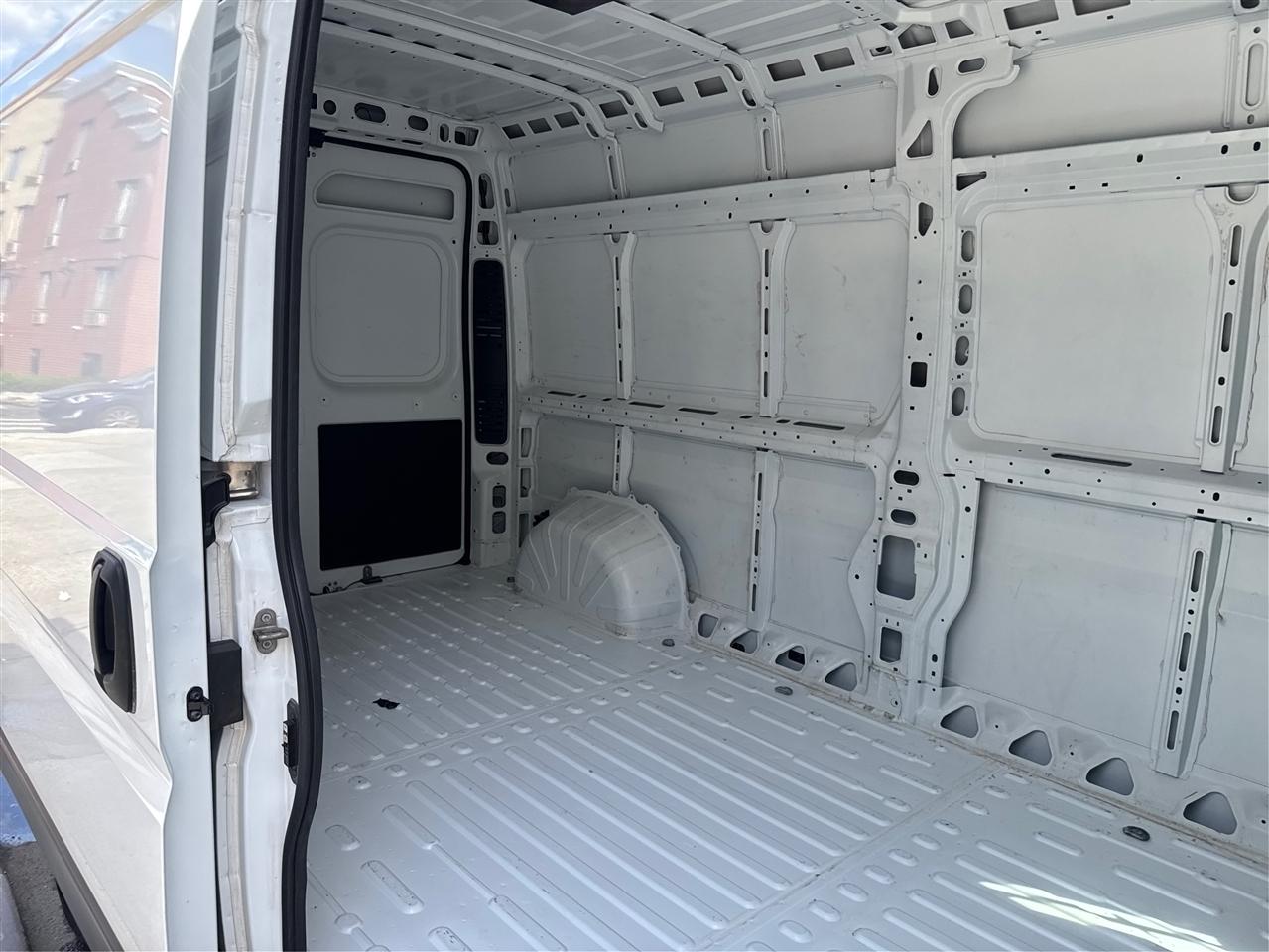 RAM ProMaster Cargo Van Tradesman 2500 High Roof 159" WB w/Pass Seat 2024