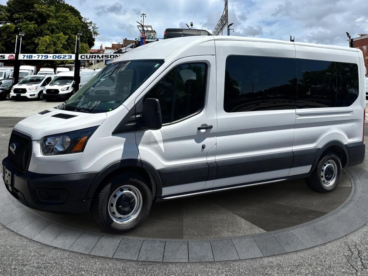 Ford Transit Passenger Wagon T-350 148" Med Roof XLT RWD 2023