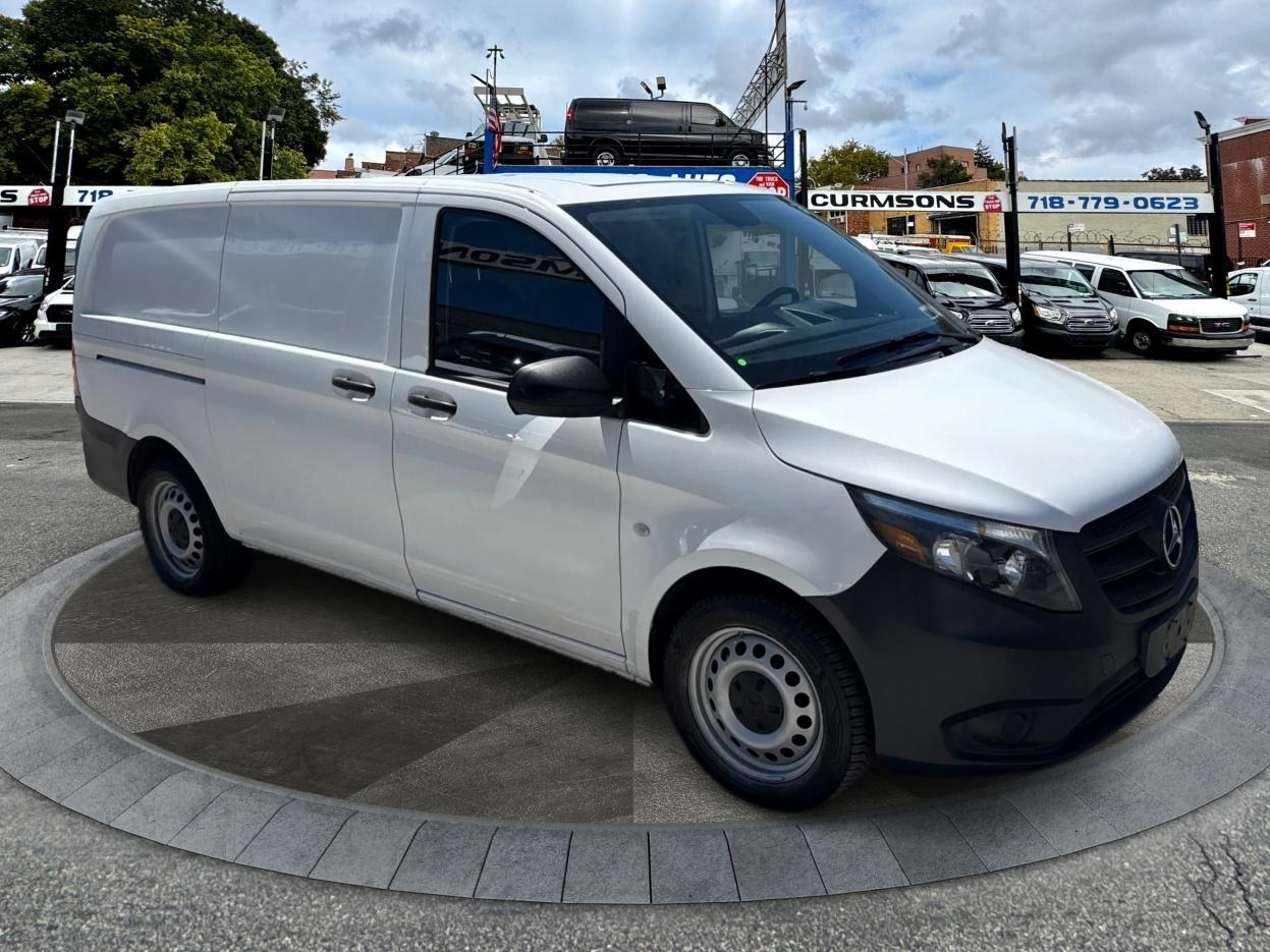 2017 Mercedes-Benz Metris Cargo Van Standard Roof 126" Wheelbase