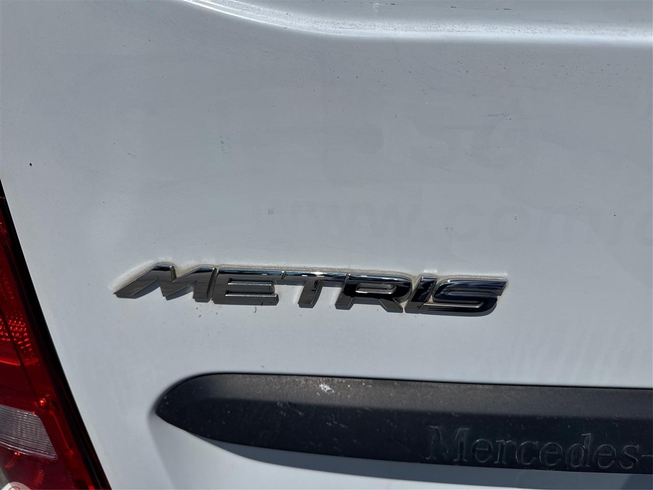 Mercedes-Benz Metris Cargo Van Standard Roof 126" Wheelbase 2017