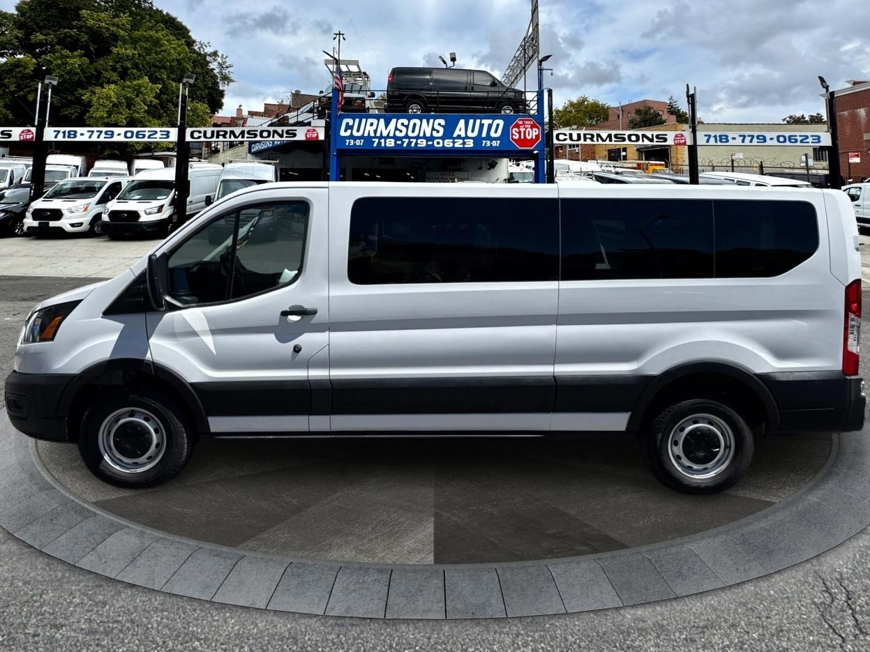 Ford Transit Passenger Wagon T-350 148" Low Roof XLT RWD 2024
