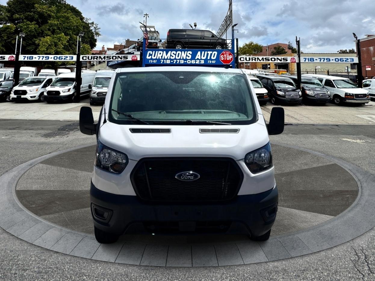 Ford Transit Passenger Wagon T-350 148" Low Roof XLT RWD 2024