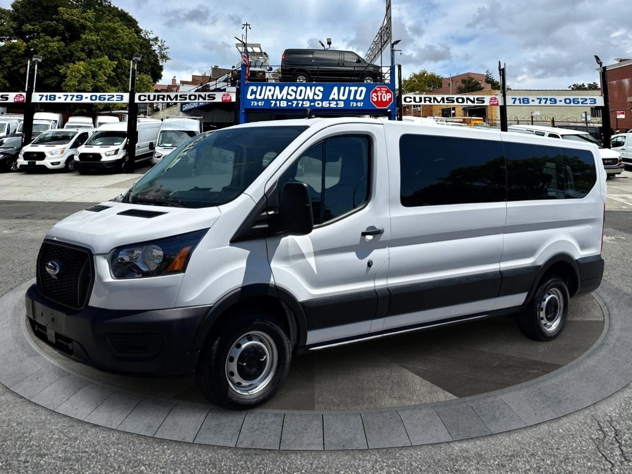 Ford Transit Passenger Wagon T-350 148" Low Roof XLT RWD 2024