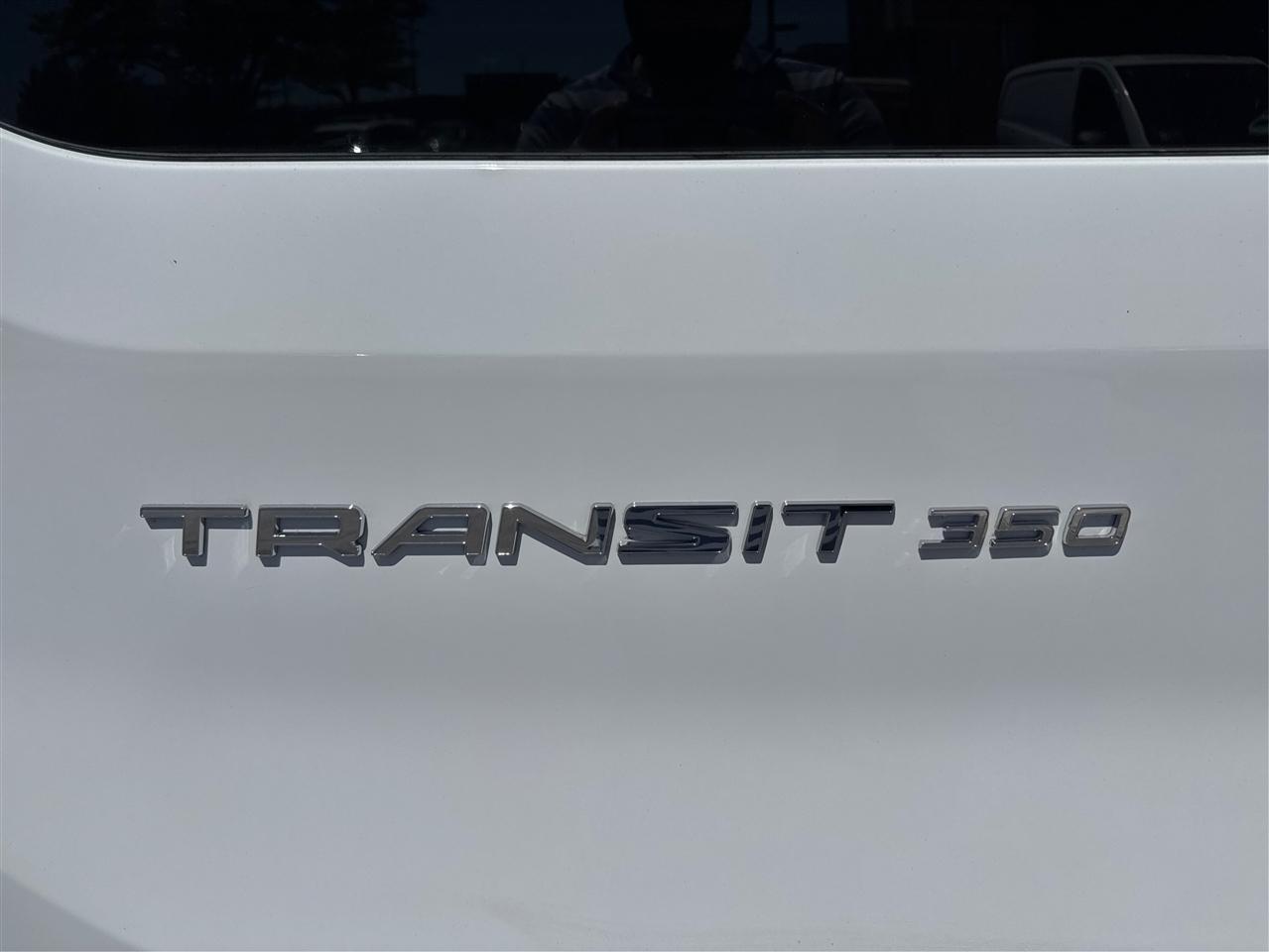 Ford Transit Passenger Wagon T-350 148" Low Roof XLT RWD 2024