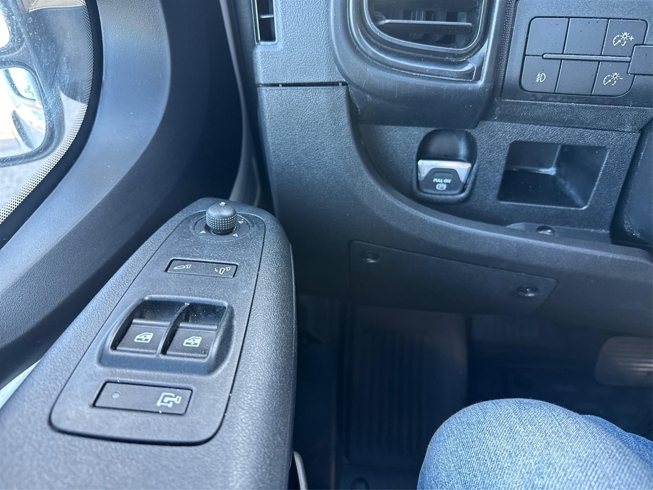 RAM ProMaster Cargo Van Tradesman 2500 High Roof 159" WB w/Pass Seat 2024