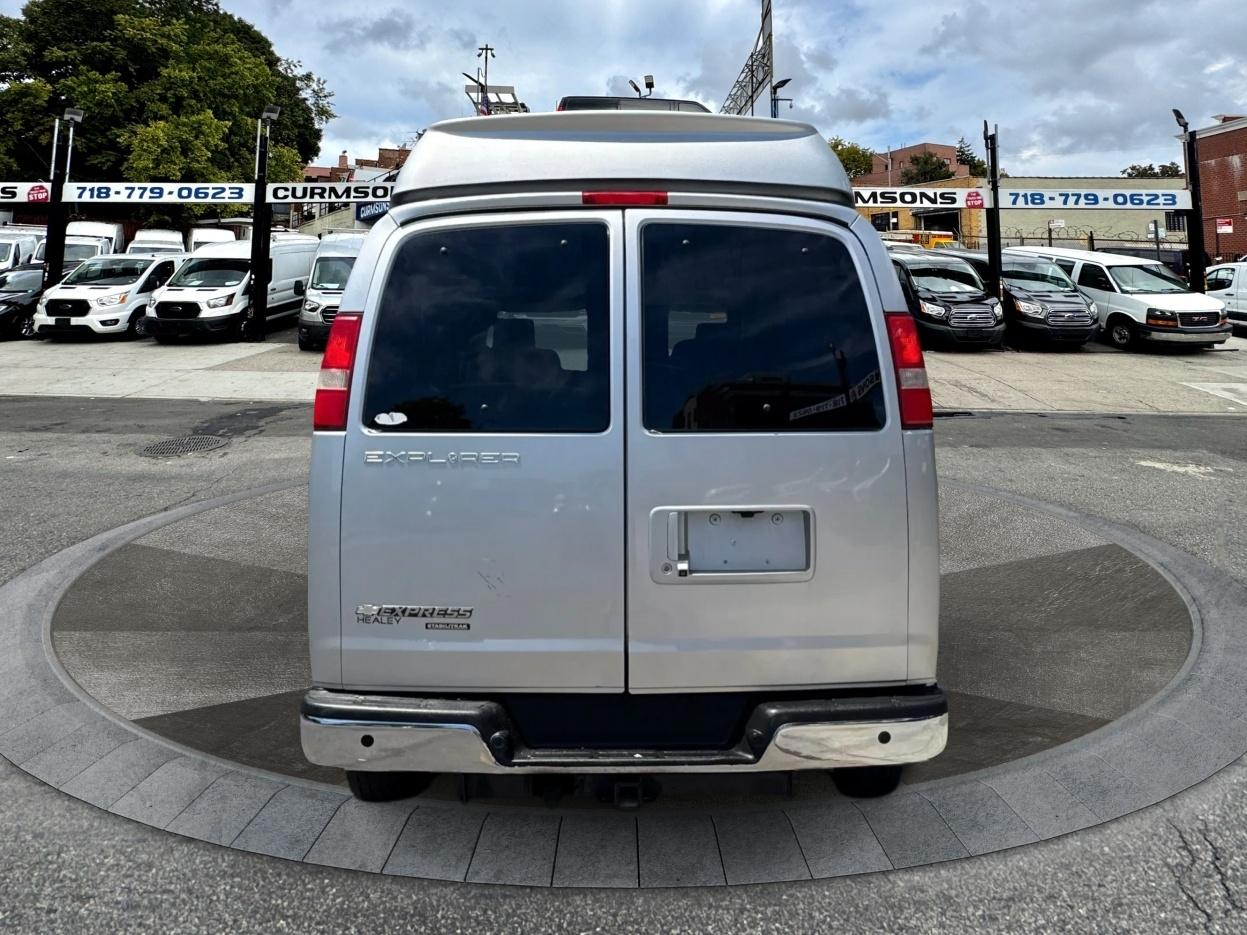 Chevrolet Express Cargo Van RWD 2500 135" 2015