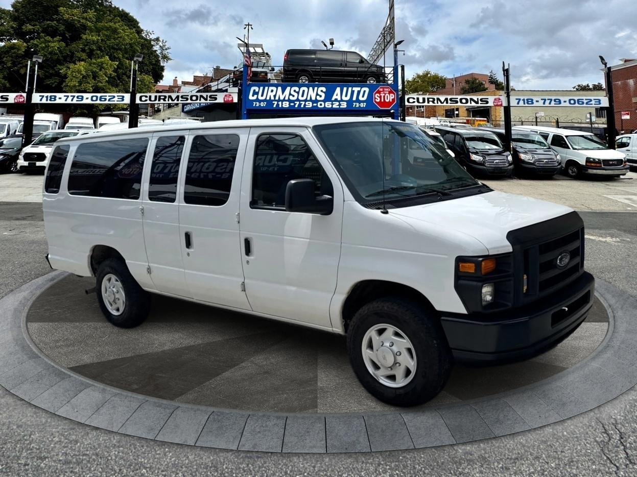 2009 Ford Econoline Wagon E-350 Super Duty Ext XL