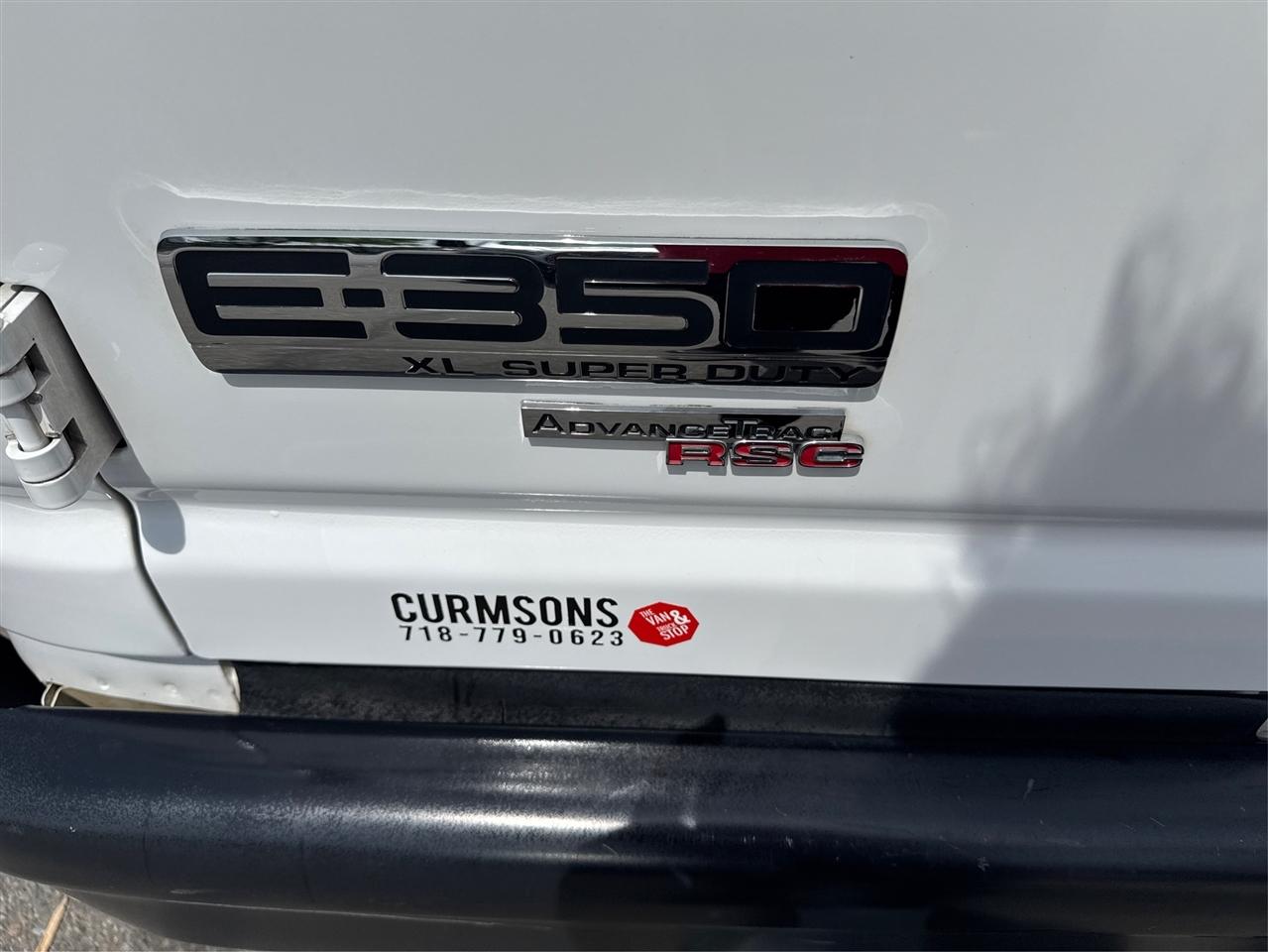 Ford Econoline Wagon E-350 Super Duty Ext XL 2009