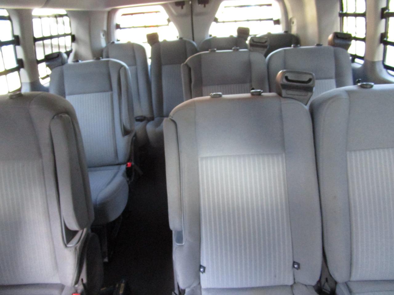Ford Transit Wagon T-350 148" Low Roof XLT Swing-Out RH Dr 2016