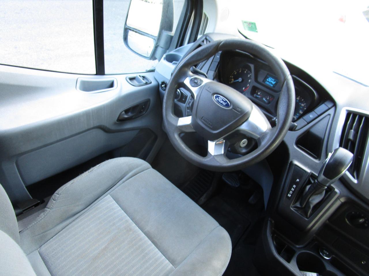 Ford Transit Wagon T-350 148" Low Roof XLT Swing-Out RH Dr 2016