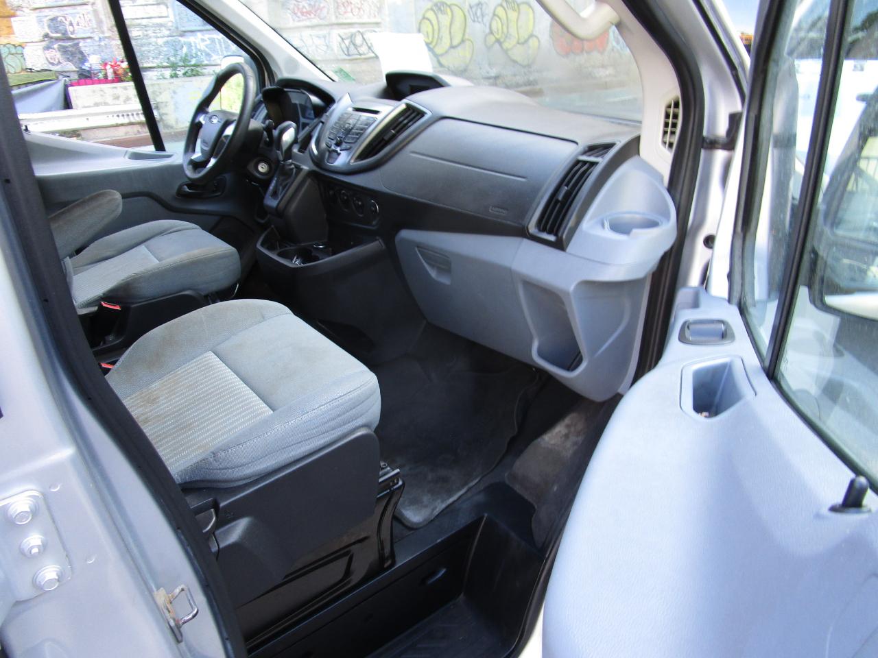 Ford Transit Wagon T-350 148" Low Roof XLT Swing-Out RH Dr 2016