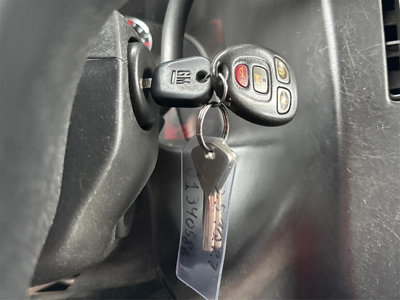GMC Savana Cargo Van RWD 2500 135" 2018
