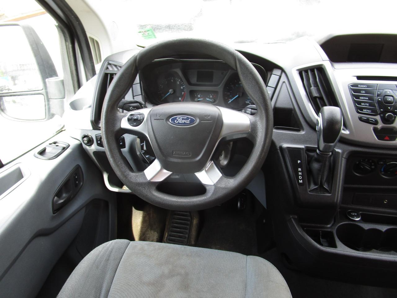 Ford Transit Wagon T-350 148" Low Roof XLT Swing-Out RH Dr 2016