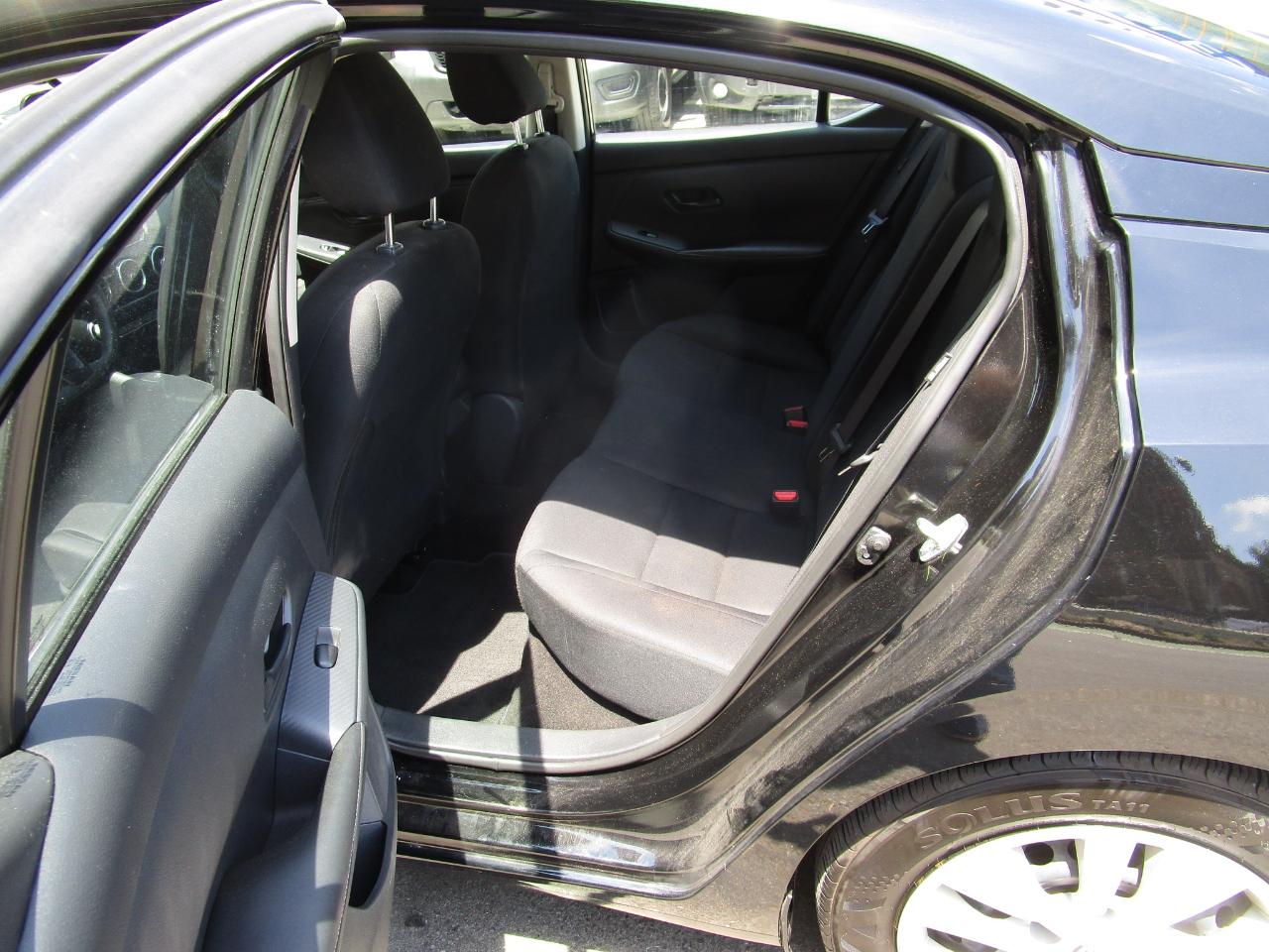Nissan Sentra S CVT 2025