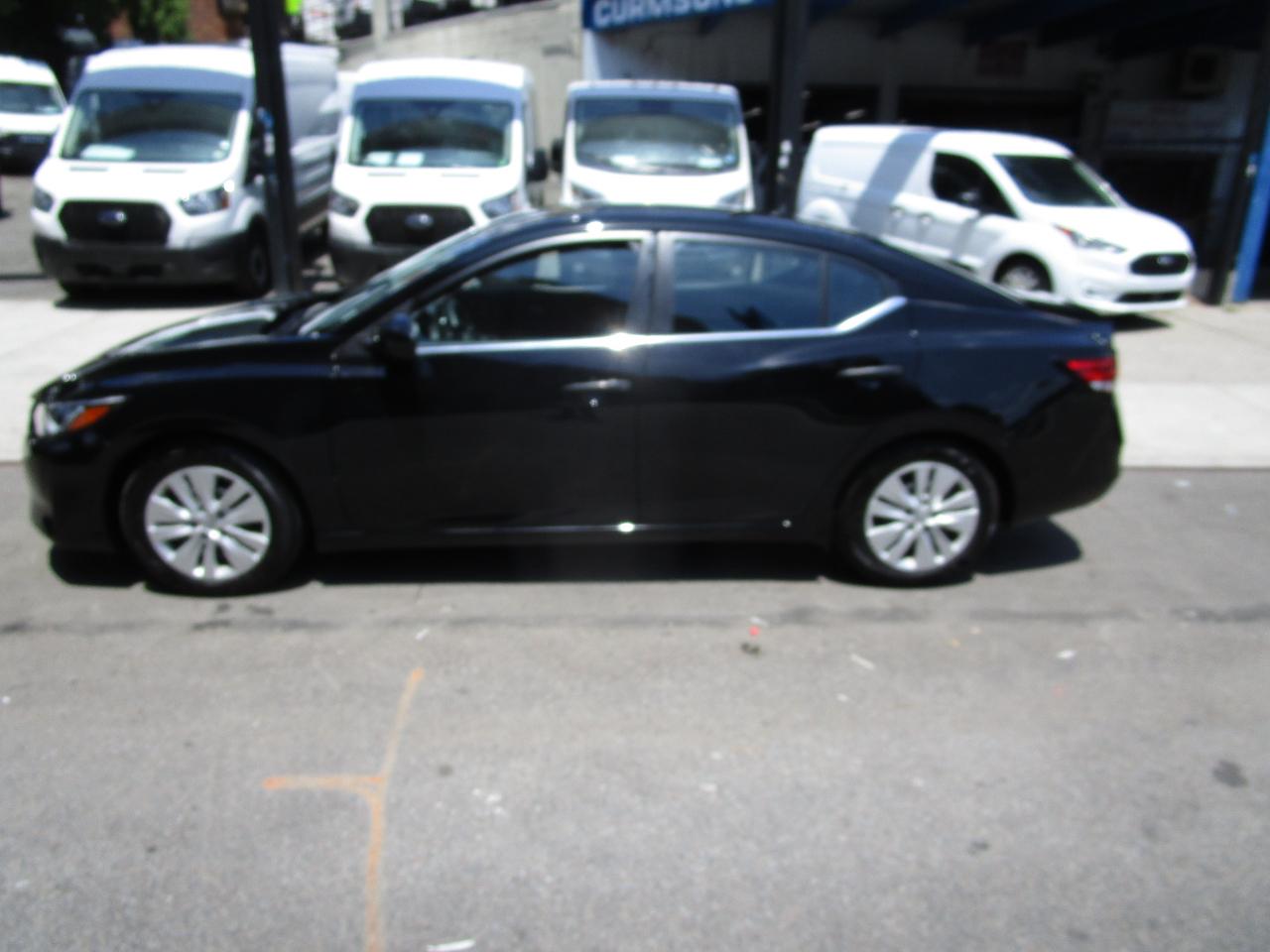 Nissan Sentra S CVT 2025
