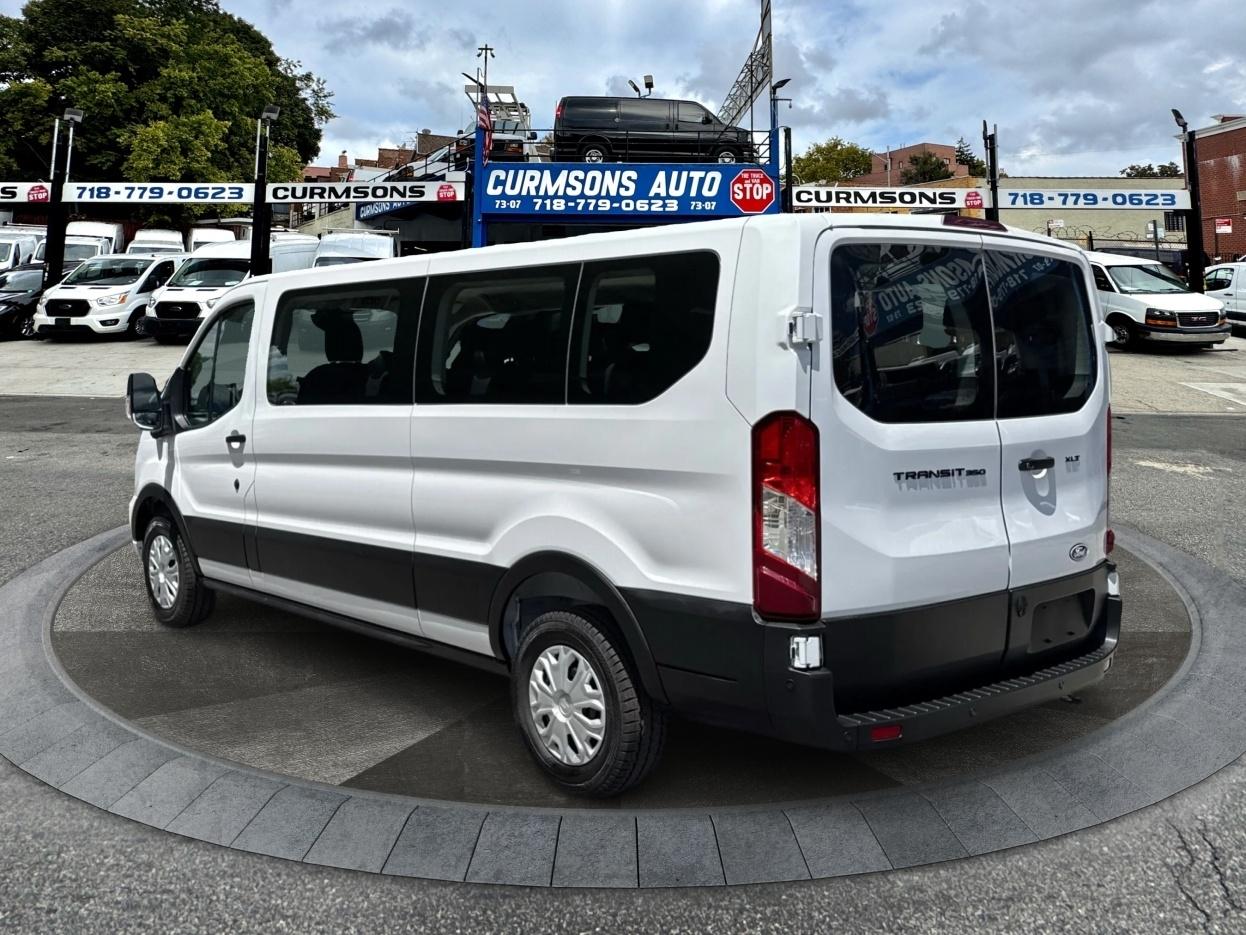 Ford Transit Passenger Wagon T-350 148" Low Roof XLT RWD 2026