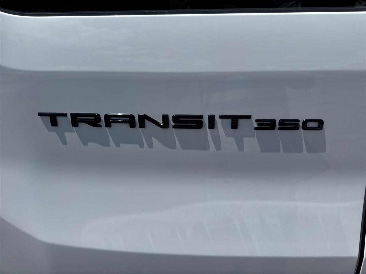 Ford Transit Passenger Wagon T-350 148" Low Roof XLT RWD 2026