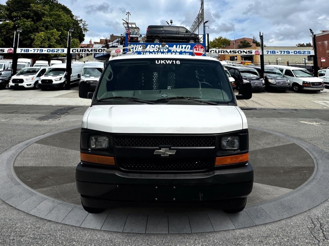 Chevrolet Express Cargo Van RWD 2500 135" 2015