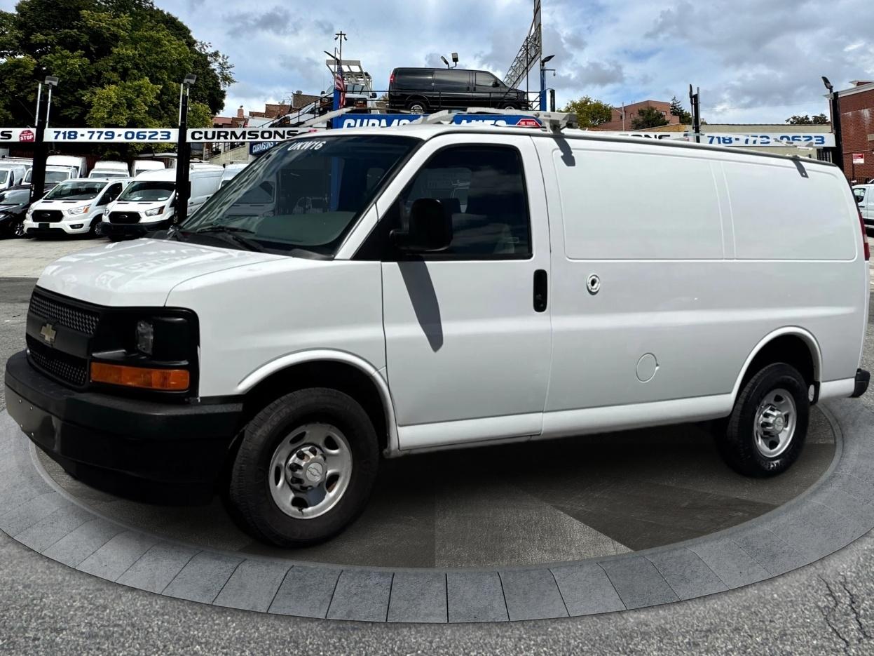 Chevrolet Express Cargo Van RWD 2500 135" 2015