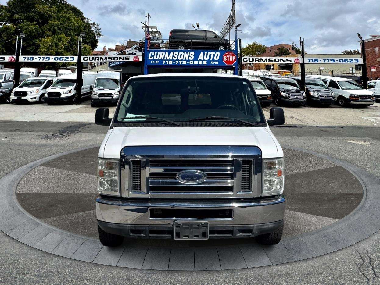 Ford Econoline Wagon E-350 Super Duty Ext XLT 2012