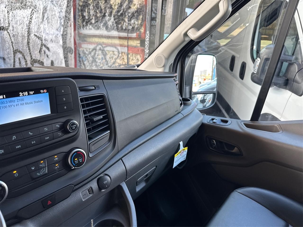 Ford Transit Cargo Van T-250 148" EL Hi Rf 9070 GVWR RWD 2025
