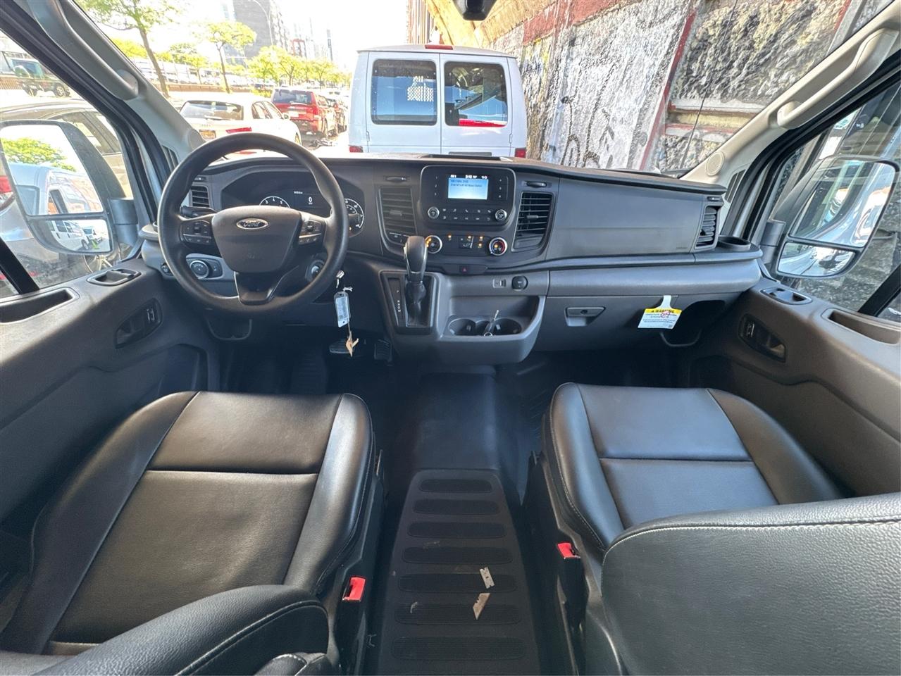 Ford Transit Cargo Van T-250 148" EL Hi Rf 9070 GVWR RWD 2025