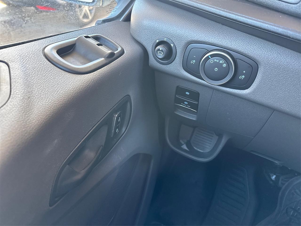 Ford Transit Cargo Van T-250 148" EL Hi Rf 9070 GVWR RWD 2025