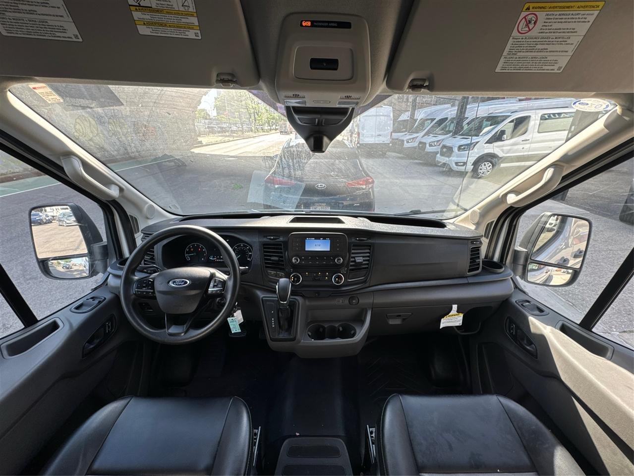 Ford Transit Cargo Van T-250 148" Med Rf 9070 GVWR RWD 2025