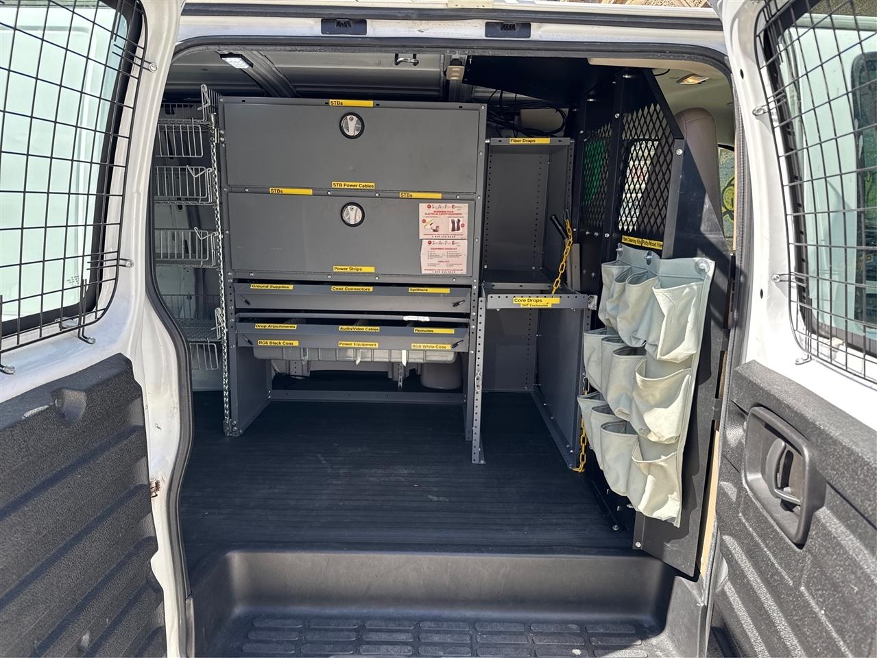 Chevrolet Express Cargo Van RWD 2500 135" 2017