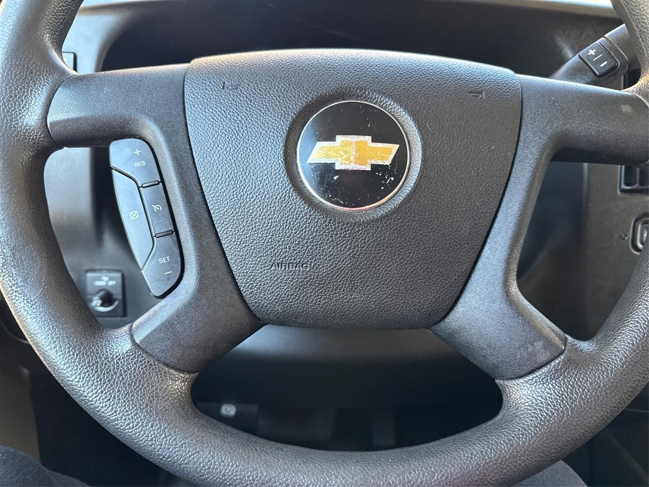 Chevrolet Express Cargo Van RWD 2500 135" 2017