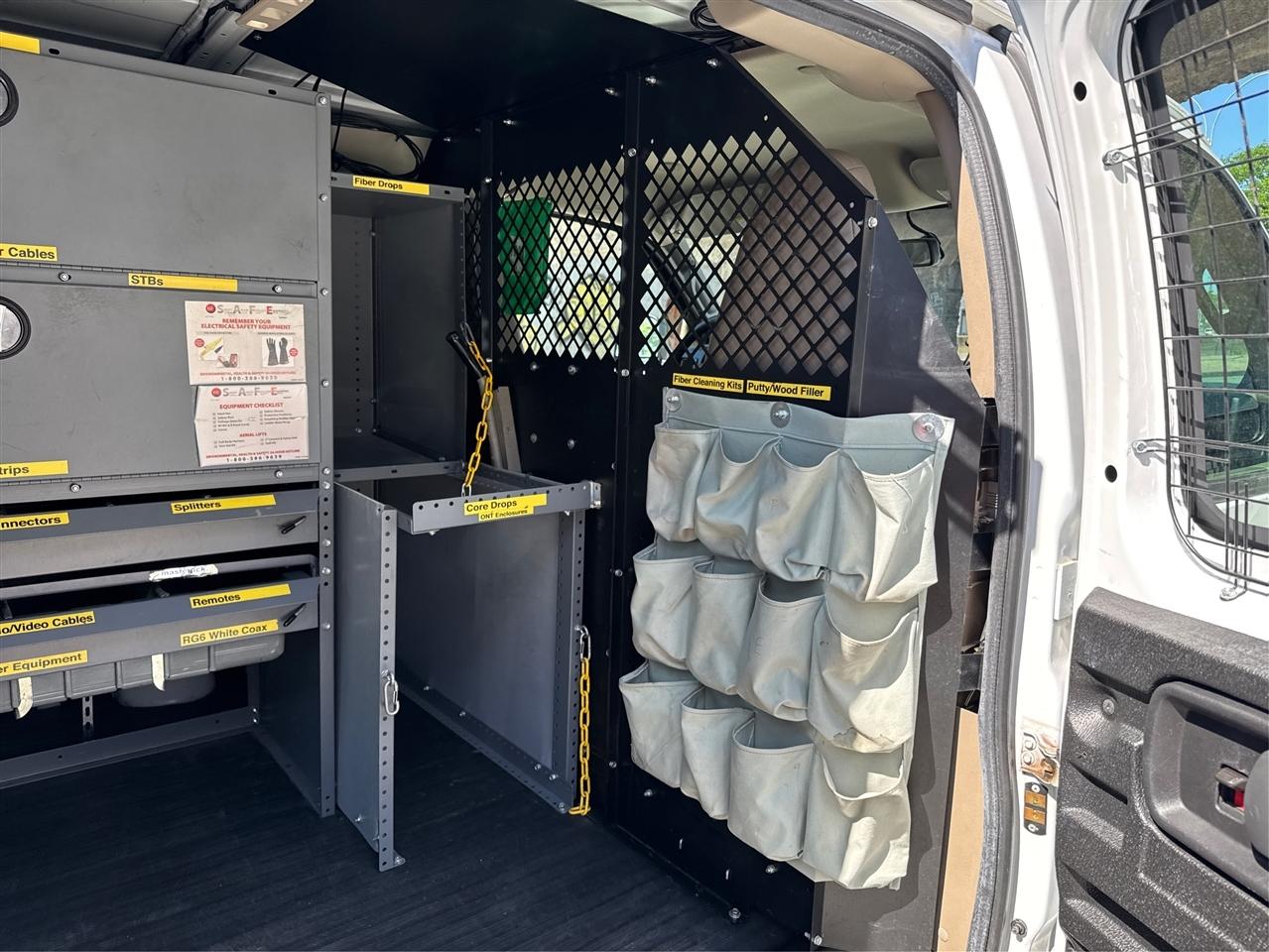 Chevrolet Express Cargo Van RWD 2500 135" 2017