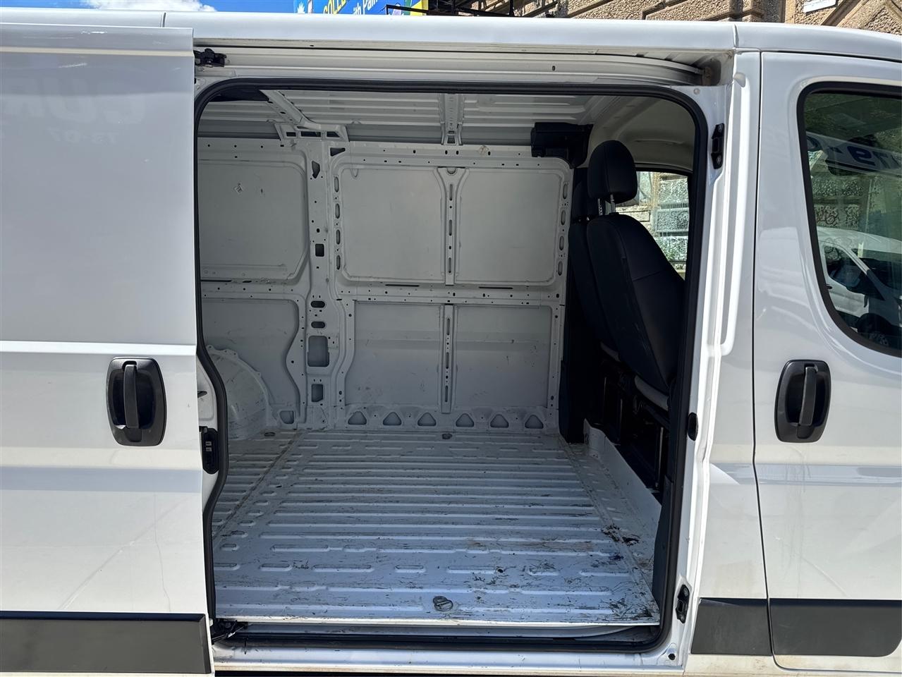 RAM ProMaster Cargo Van Tradesman 2500 Low Roof 136" WB w/Pass Seat 2025