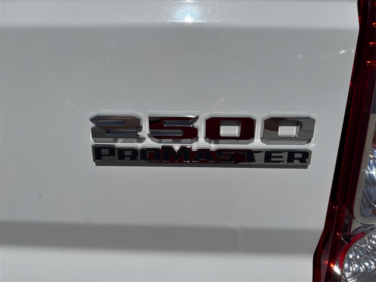 RAM ProMaster Cargo Van Tradesman 2500 Low Roof 136" WB w/Pass Seat 2025