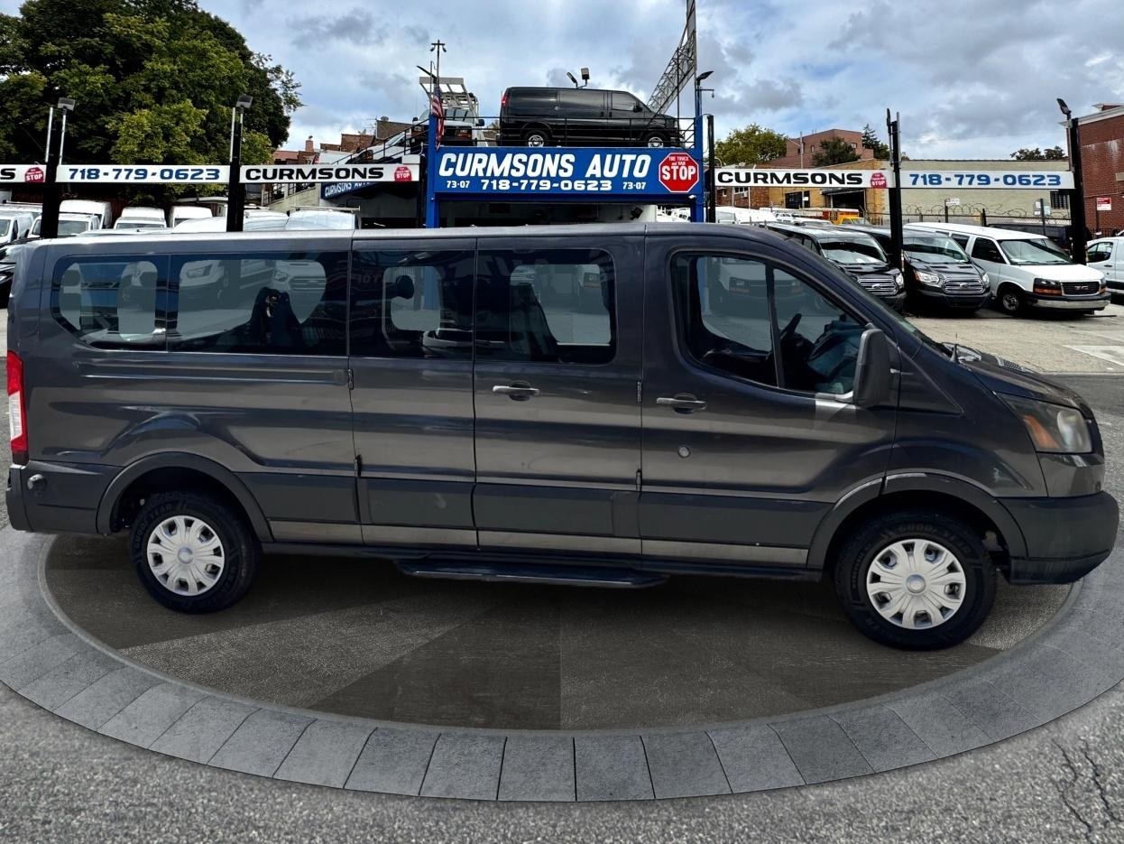 Ford Transit Wagon T-350 148" Low Roof XL Swing-Out RH Dr 2016