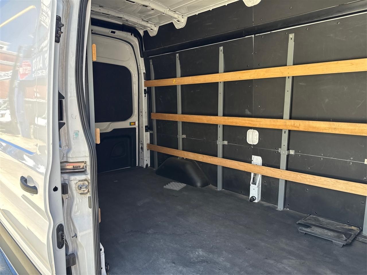 Ford Transit Cargo Van T-250 148" Hi Rf 9070 GVWR RWD 2021