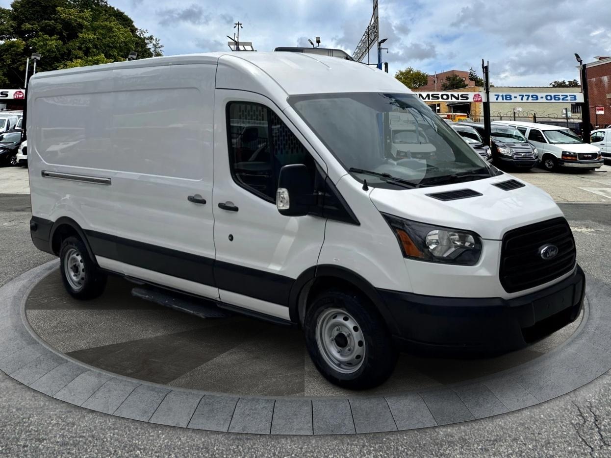 2019 Ford Transit Van T-150 148" Med Rf 8600 GVWR Sliding RH Dr