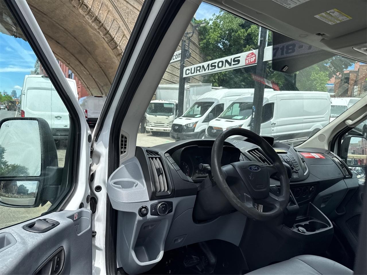Ford Transit Van T-150 148" Med Rf 8600 GVWR Sliding RH Dr 2019